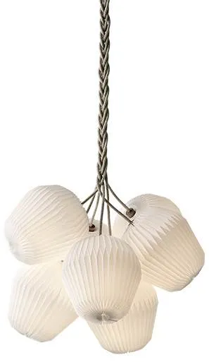 Le Klint THE BOUQUET Medium Chandelier met 7 papieren kappen